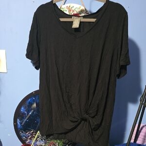 Matty M Black Short Sleeve V-Neck Top
